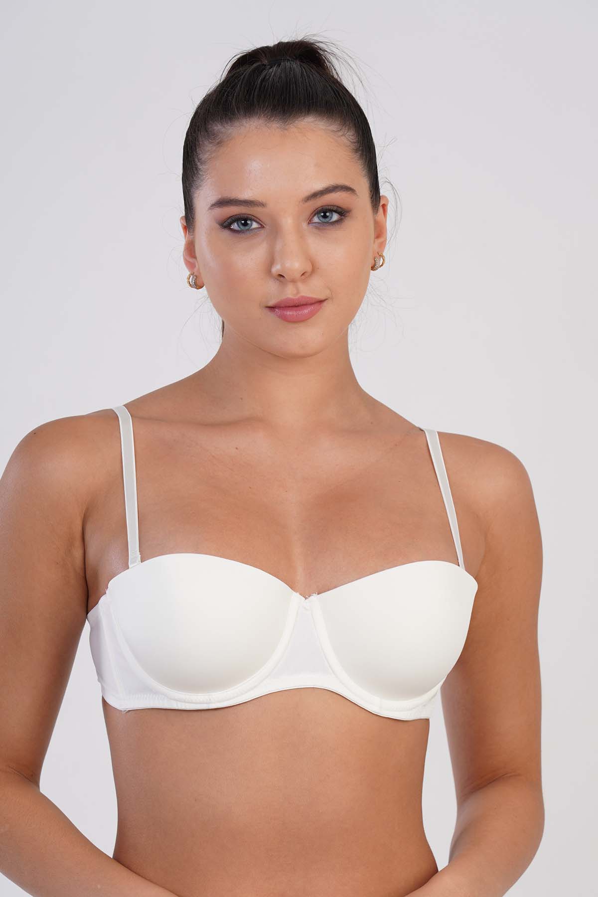 8025 - Destekli Soft Basic Sütyen