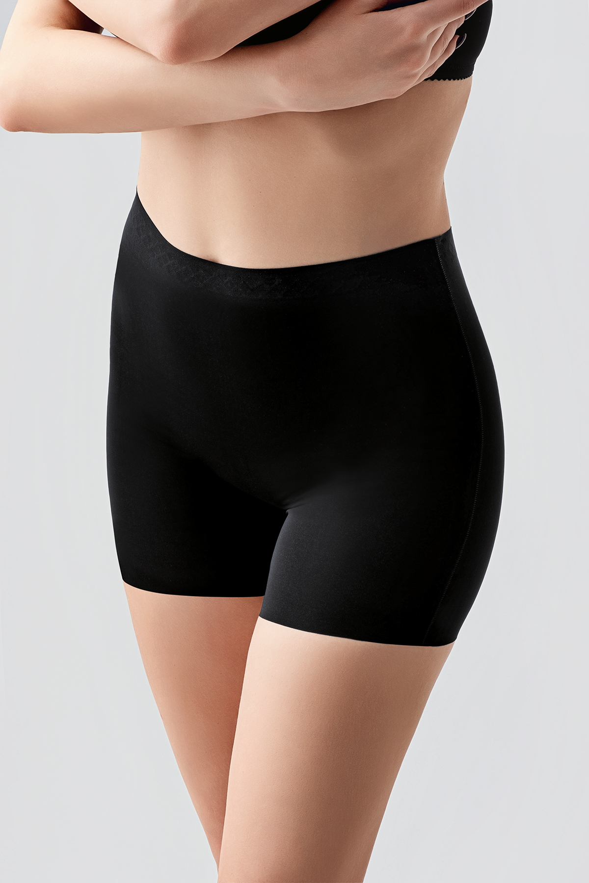 9205 - Short Lazer Kesim Külot