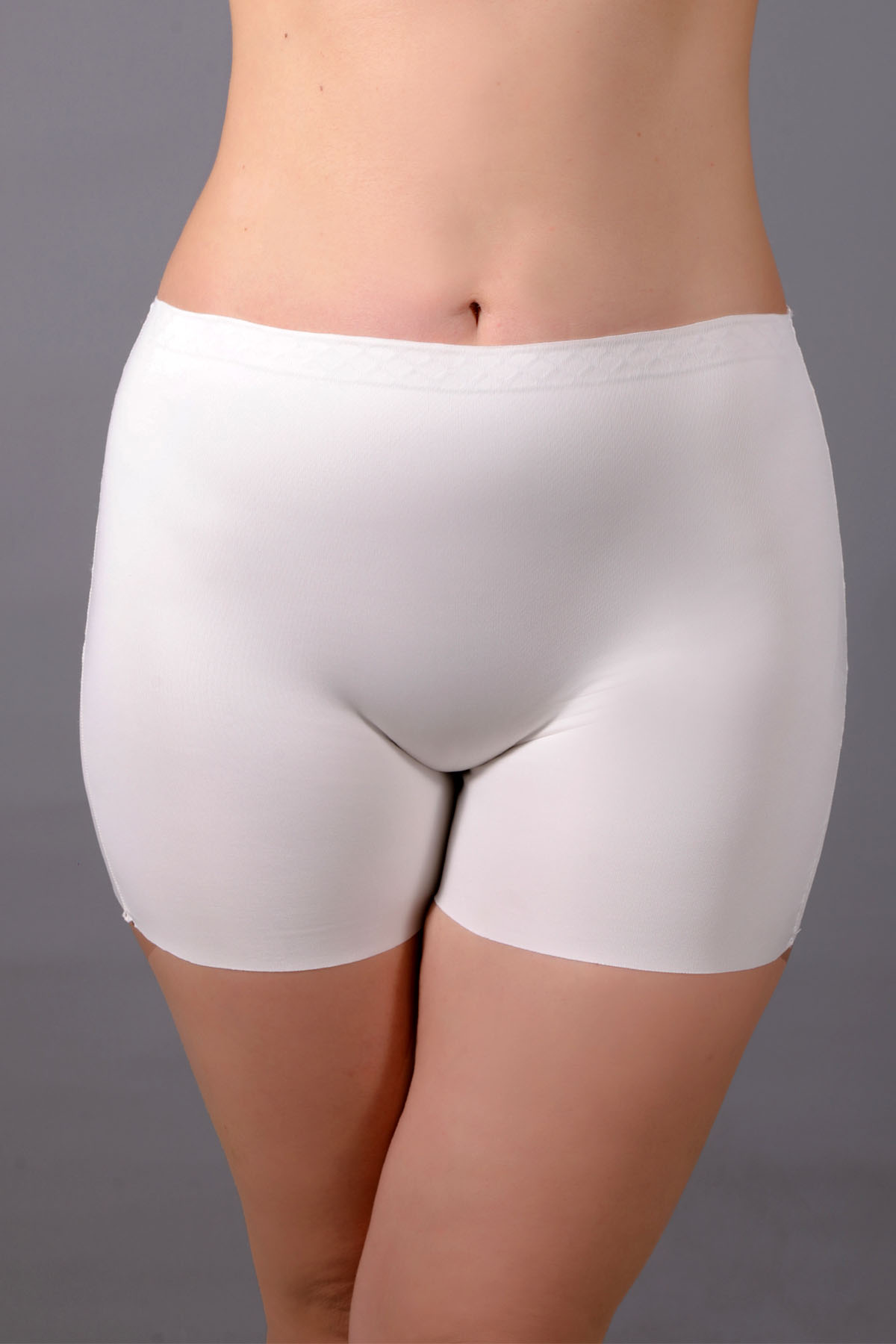 9205 - Short Lazer Kesim Külot