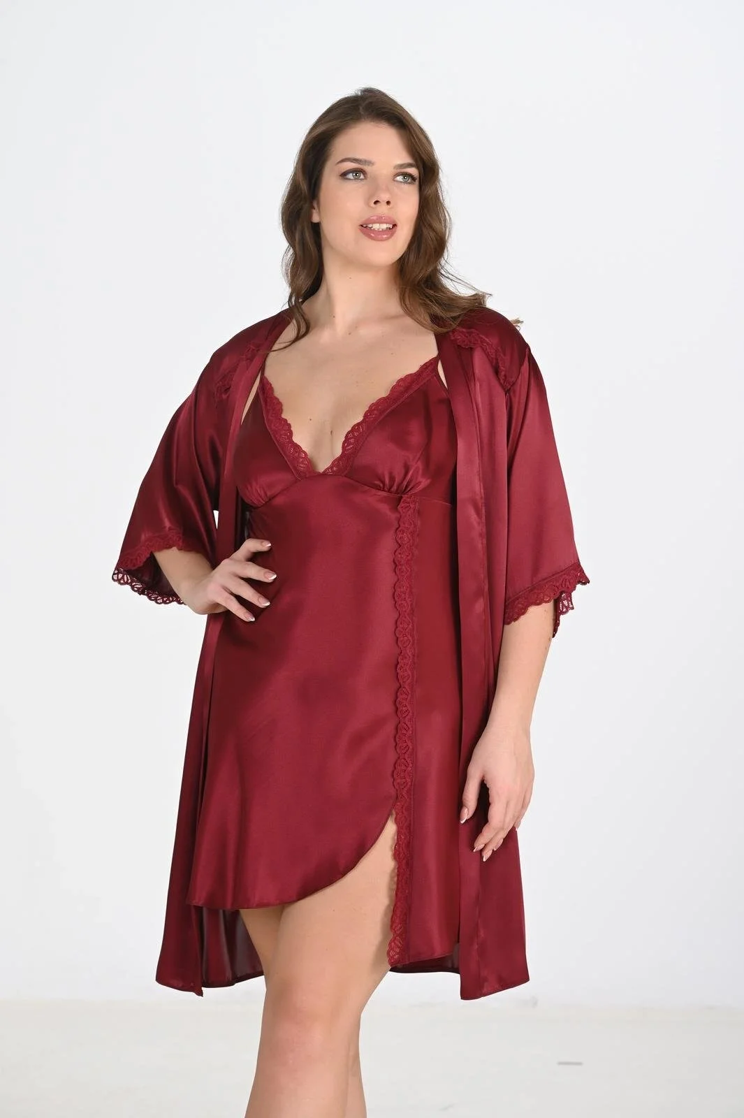 Ahu 2li Bordo Sabahlık Takımı Bigsize 6202, bordo saten ve dantel detaylı, kadın iç giyim, büyük boy, ön görünüm