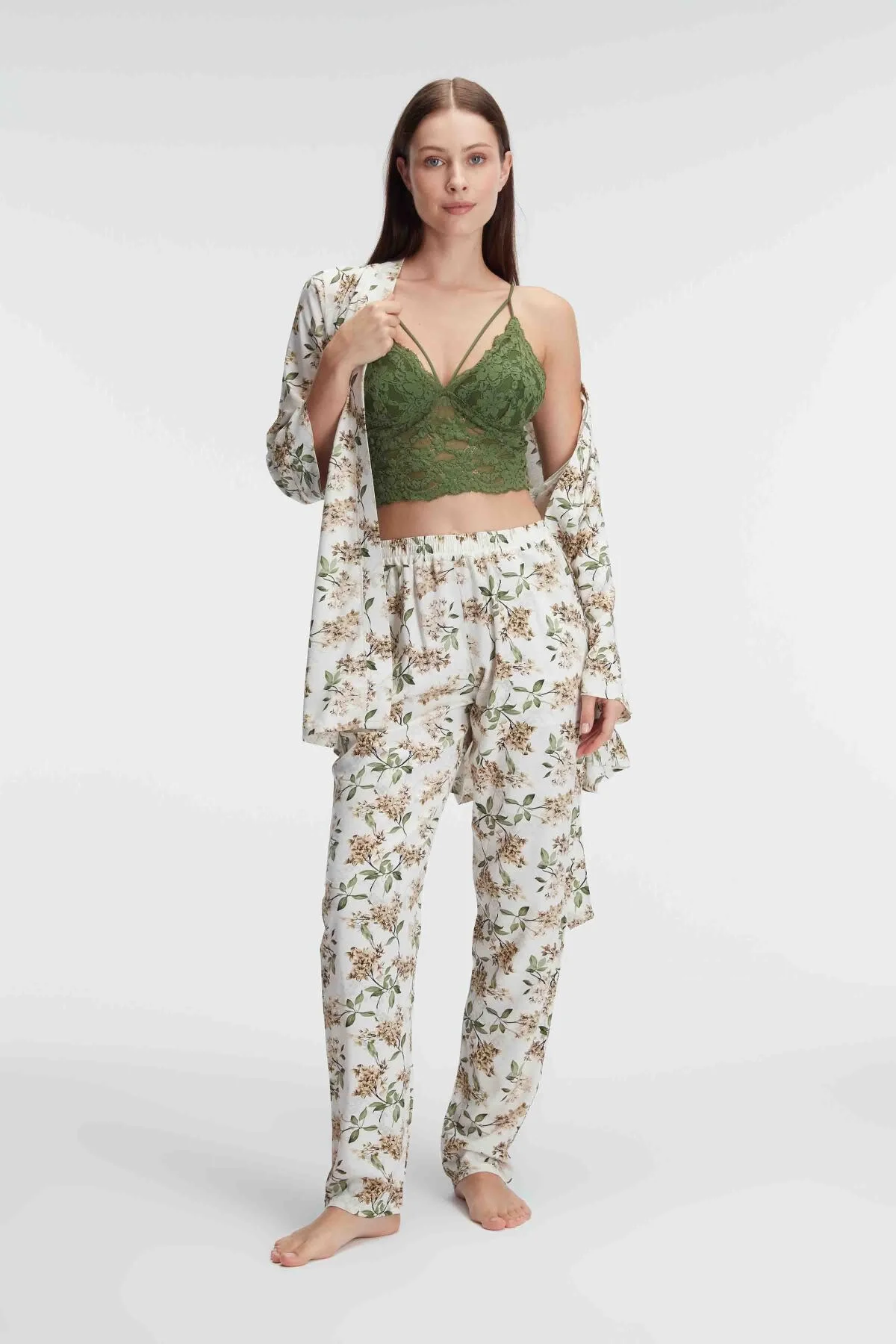 Anıl Anıl 5829 İp Askılı V Yaka Kadın Çiçek Desenli Yazlık Dokuma Dantel Detaylı Pijama Takımı Sabahlık Gecelik & Sabahlık Toptan