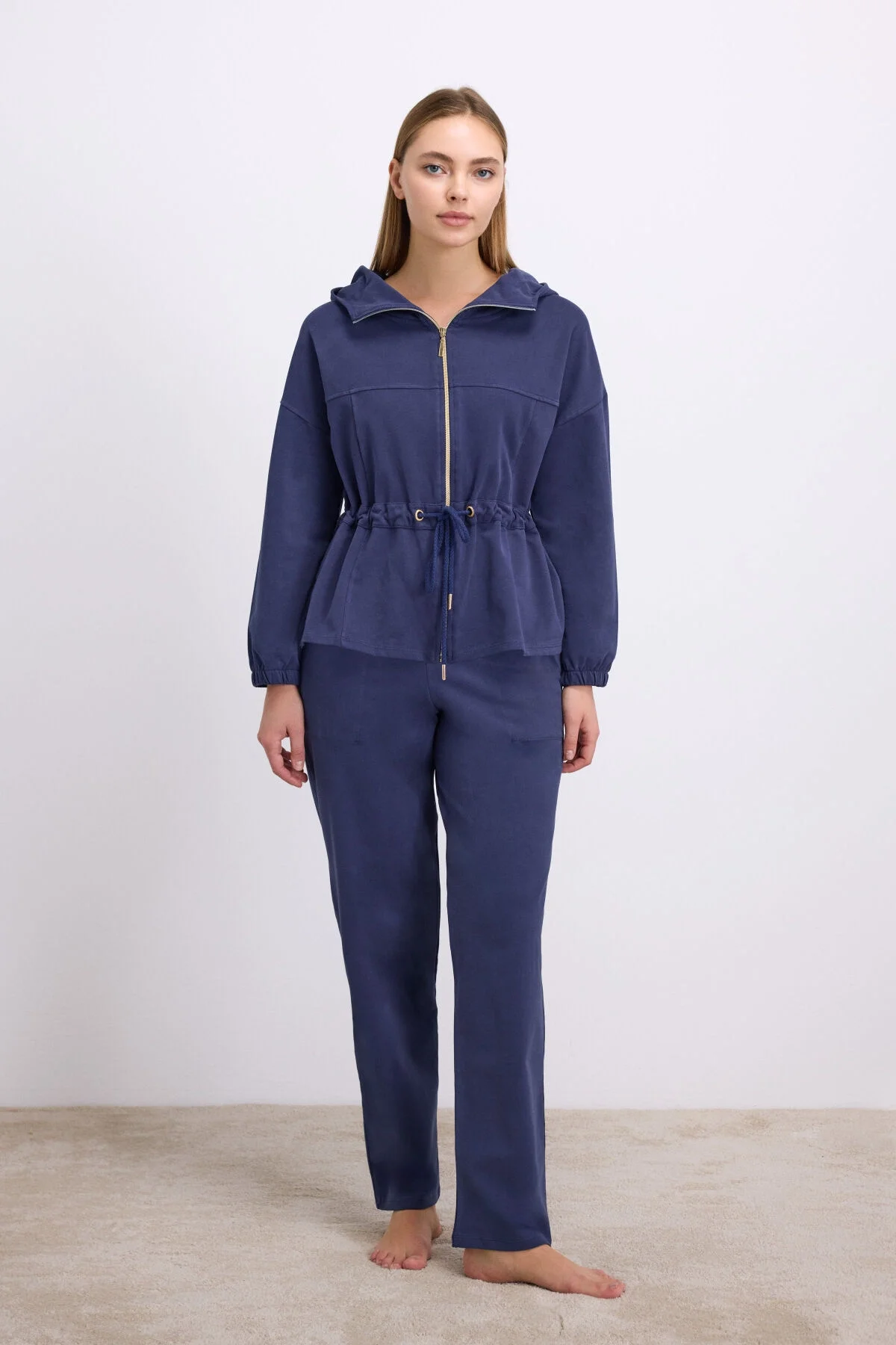 Anıl Kadın Kapüşonlu Fermuarlı Sweatshirt ve Pantolon Takımı (11605)