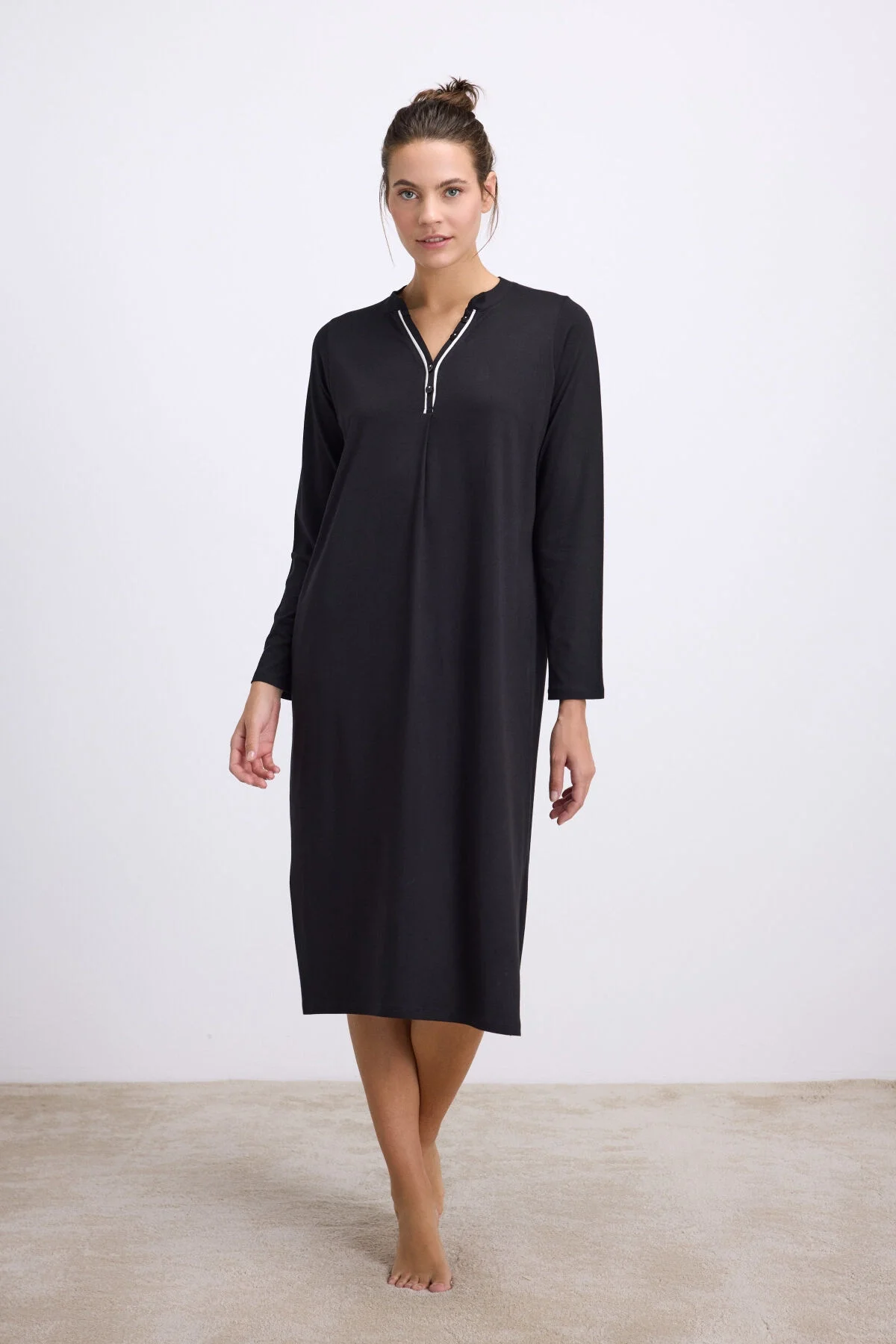 Anıl Anıl Kadın Siyah Uzun Kollu Düğme Detaylı Gecelik (11541) Gecelik Sabahlık Takım Toptan