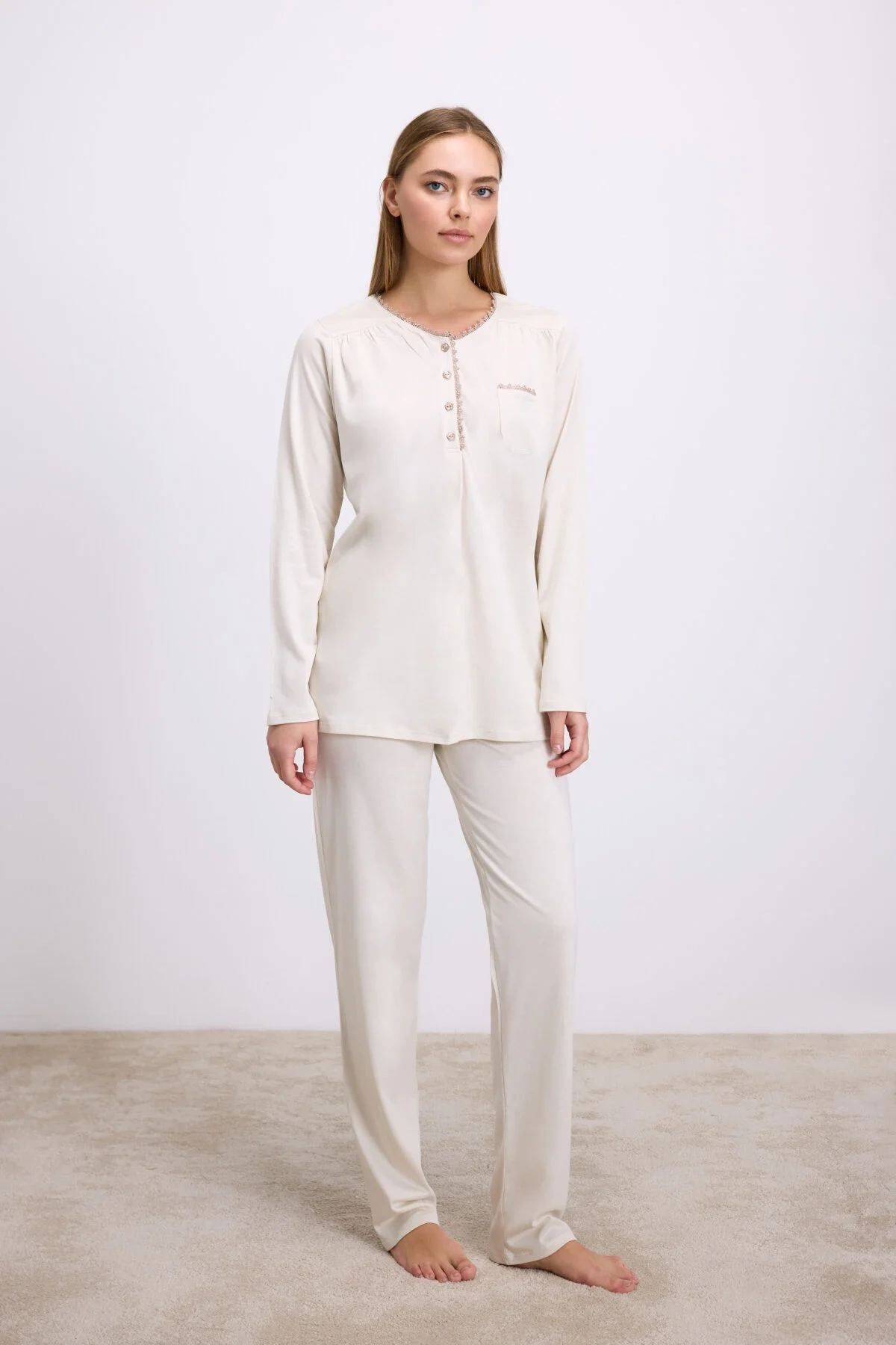 Anıl Kadın Uzun Kollu T-Shirt ve Pantolon Takım (11618)