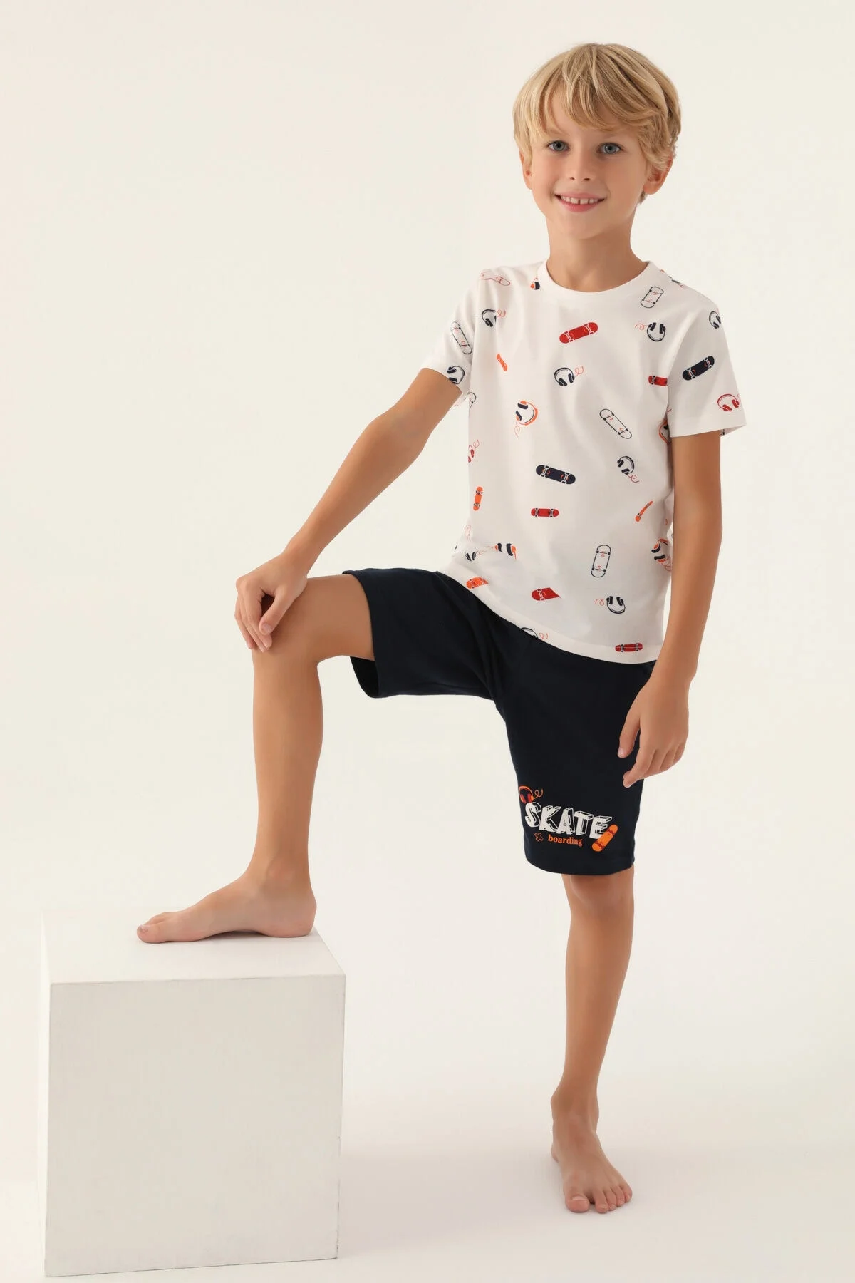 Arnetta Arnetta Erkek Çocuk Beyaz Bermuda Takım Bermuda Takım Toptan