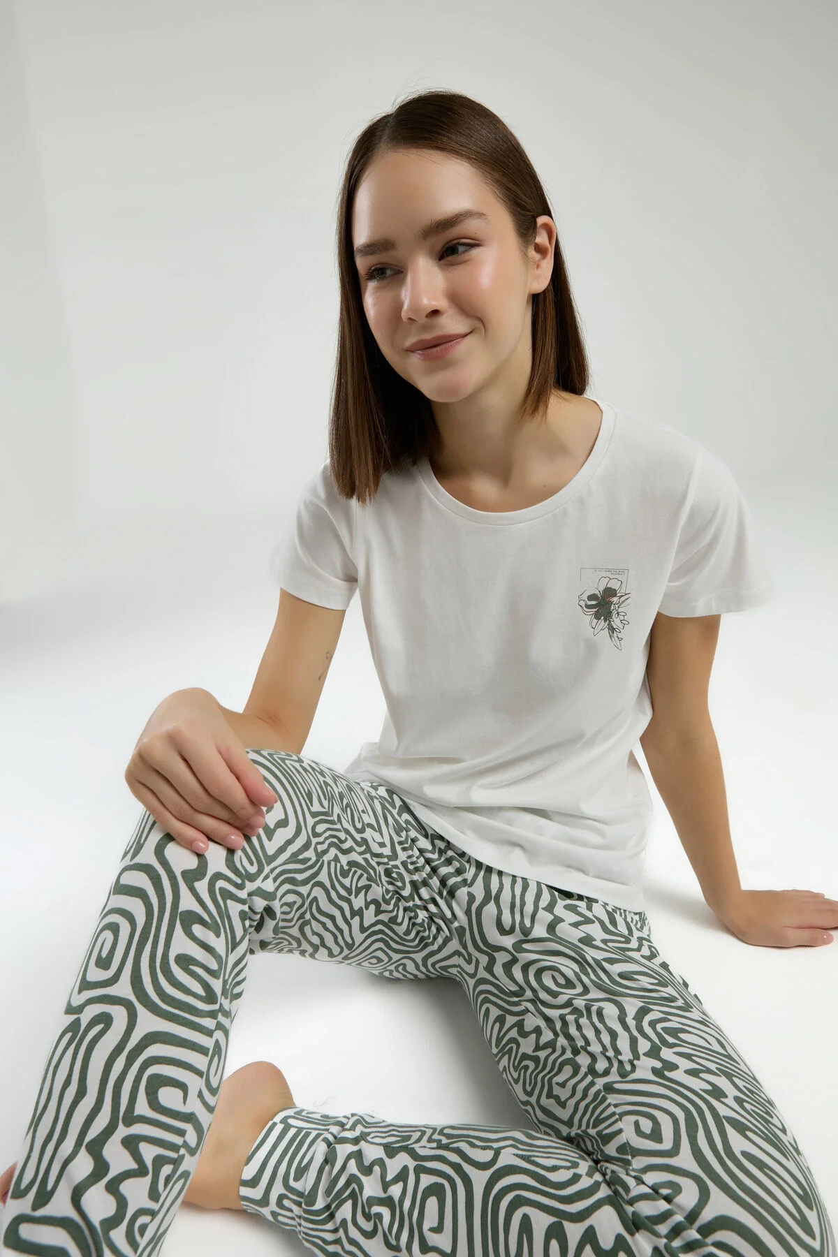 Arnetta Arnetta Kadın Beyaz Pijama Takımı Pijama Takımları Toptan