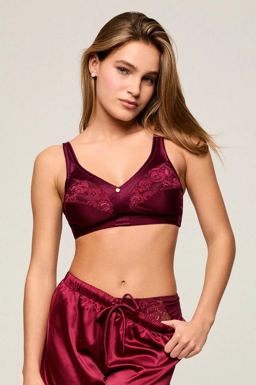 kom Barbara Telsiz ve Kapsız Toparlayıcı Sütyen Sütyen Toptan