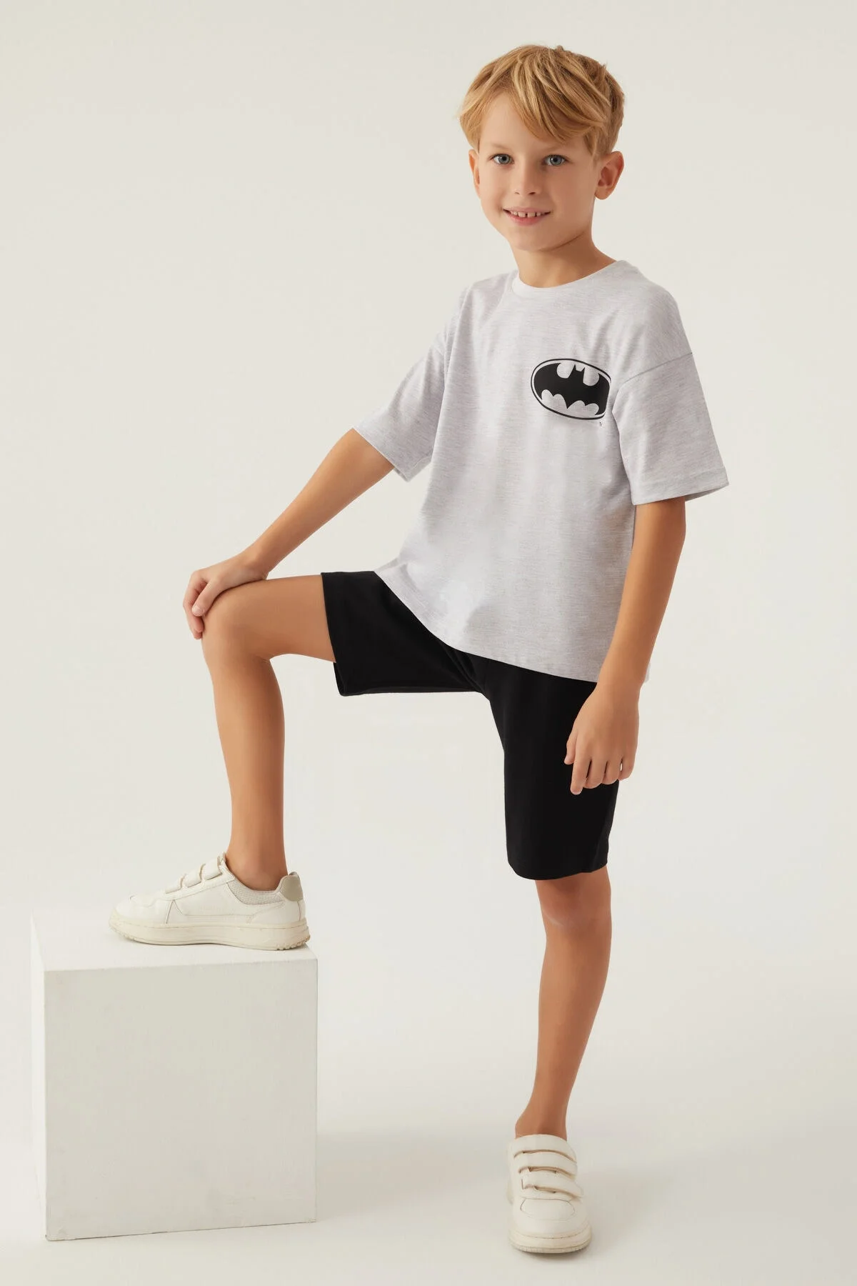 Arnetta Batman Erkek Çocuk Gri Bermuda Takım Bermuda Takım Toptan
