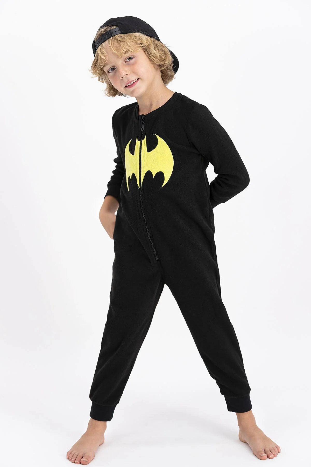 Batman desenli siyah erkek çocuk tulum, Arnetta markası, ön zip, çocuk giyim, kıyafet, çocuk kostümü