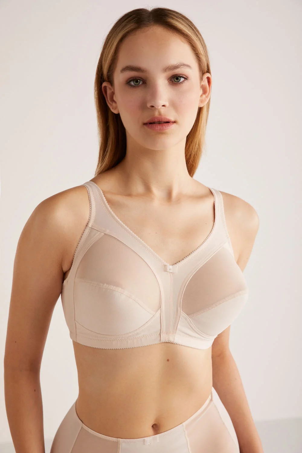 kom Bianca Kapsız ve Telsiz Toparlayıcı Sütyen Sütyen Toptan