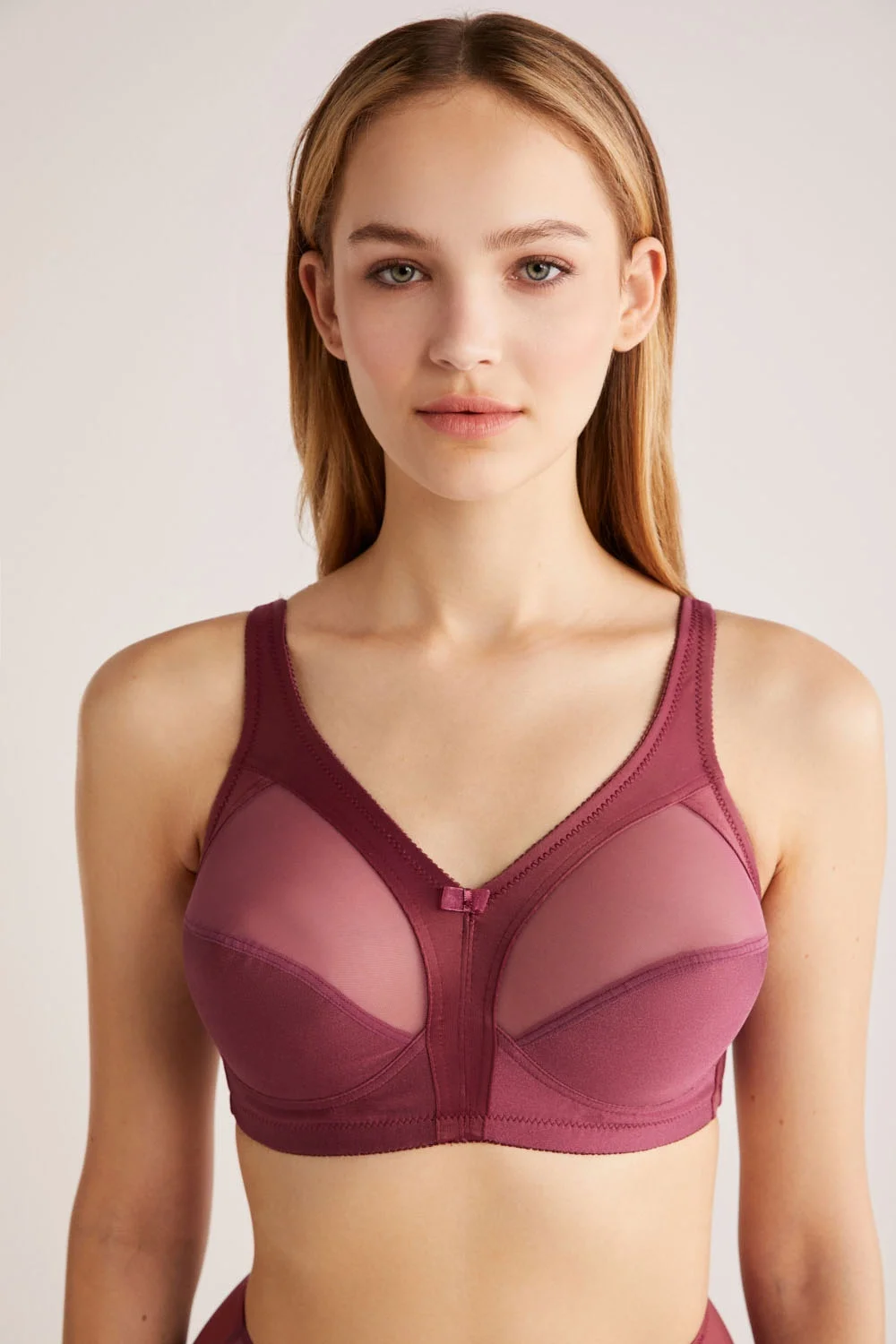 kom Bianca Kapsız ve Telsiz Toparlayıcı Sütyen Sütyen Toptan