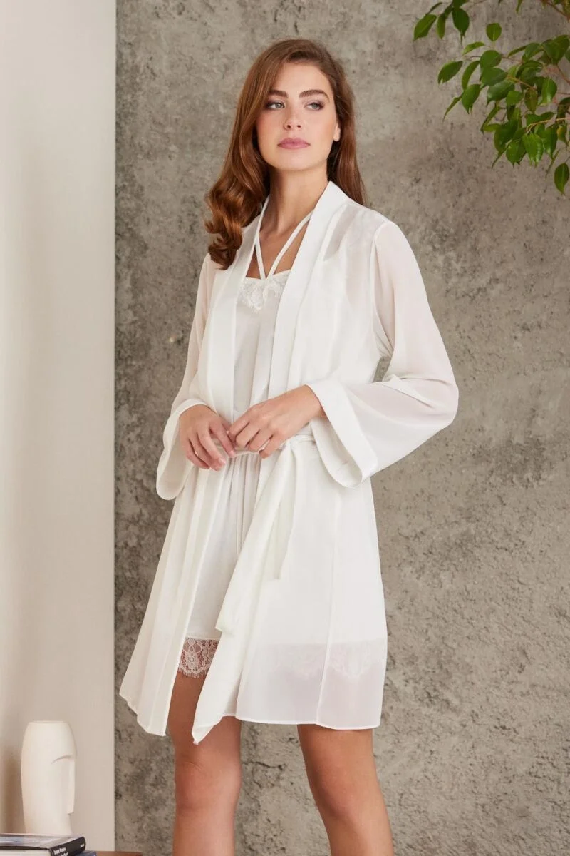 Pierre Cardin Dantelli Kadife Kadın Sabahlık Tulum Takımı, beyaz dantelli pijama takım, rahat ve lüks iç giyim