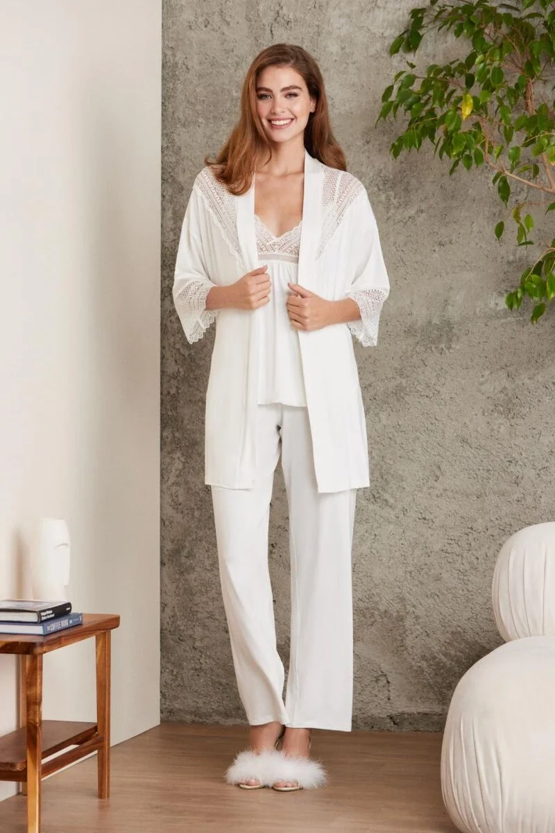 Pierre Cardin Dantelli Penye 3'lü Lohusa Pijama Takımı, Ekru Renk, Lohusa Desenli, Kadın Pijama Takımı, Dantelli Detaylı, Bel Çapraz Bağlamalı