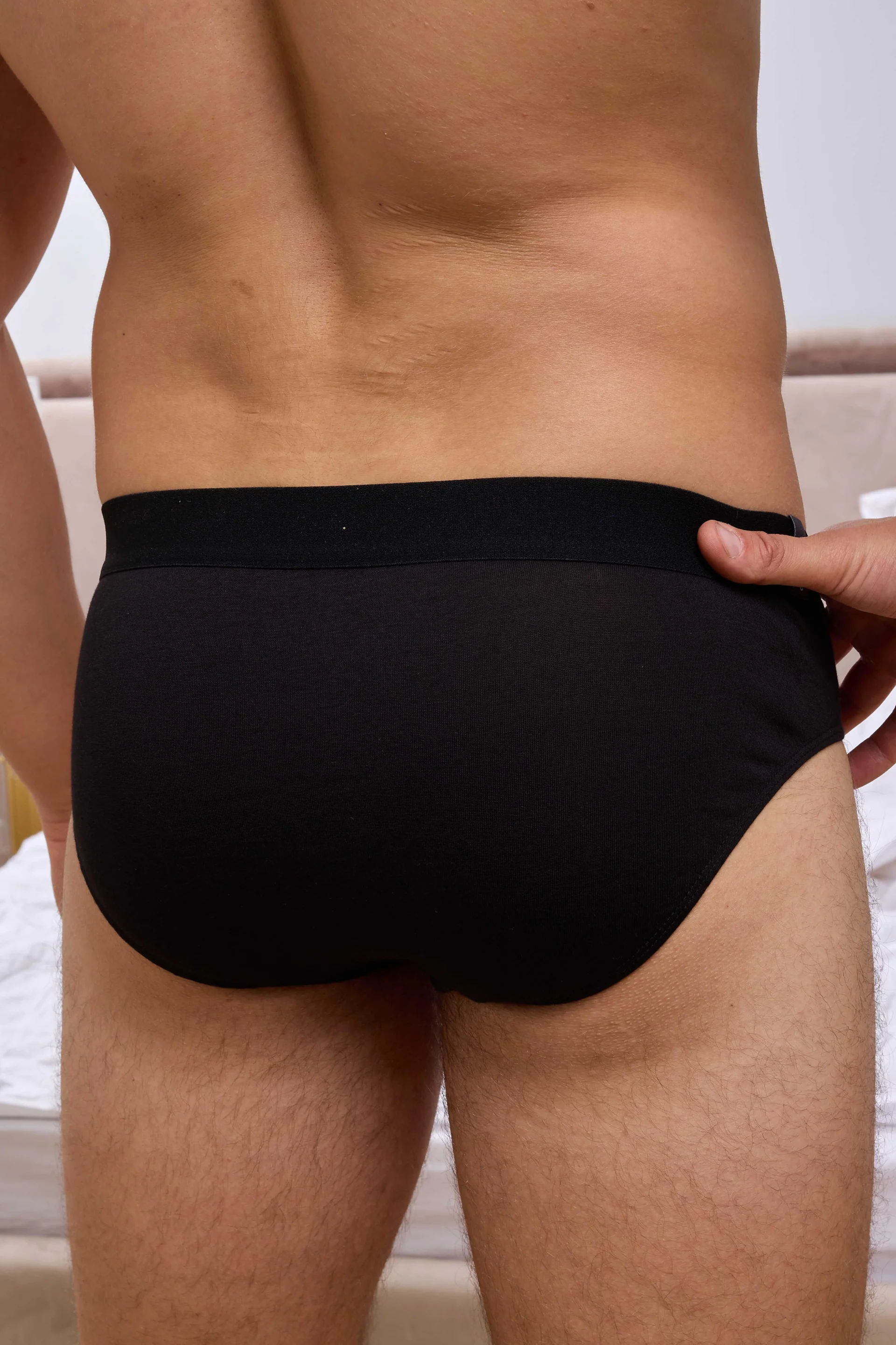Erkek lastikli siyah bambu slip, DZNBM6301 modeli, Darkzone markası, rahat ve modern iç giyim