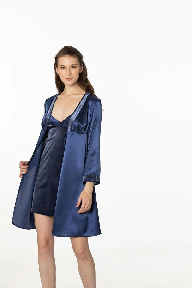 Pierre Cardin Kadife Saten Kadın Gecelik ve Sabahlık Takımı - 4040 Lacivert Gecelik Sabahlık Takım Toptan