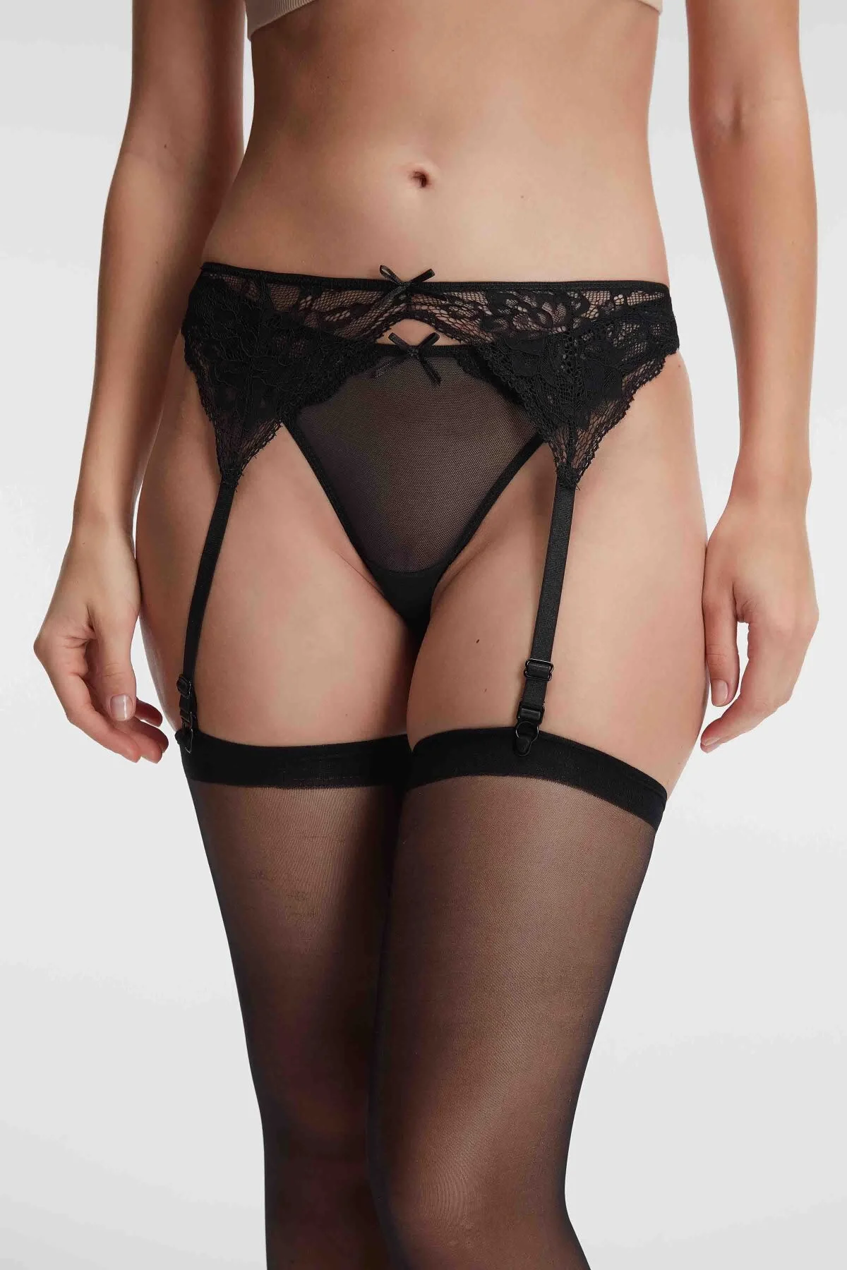 Anıl Kadın Dantelli Jartiyer String ve Çorap 3'lü Takım (6202) Jartiyer Toptan