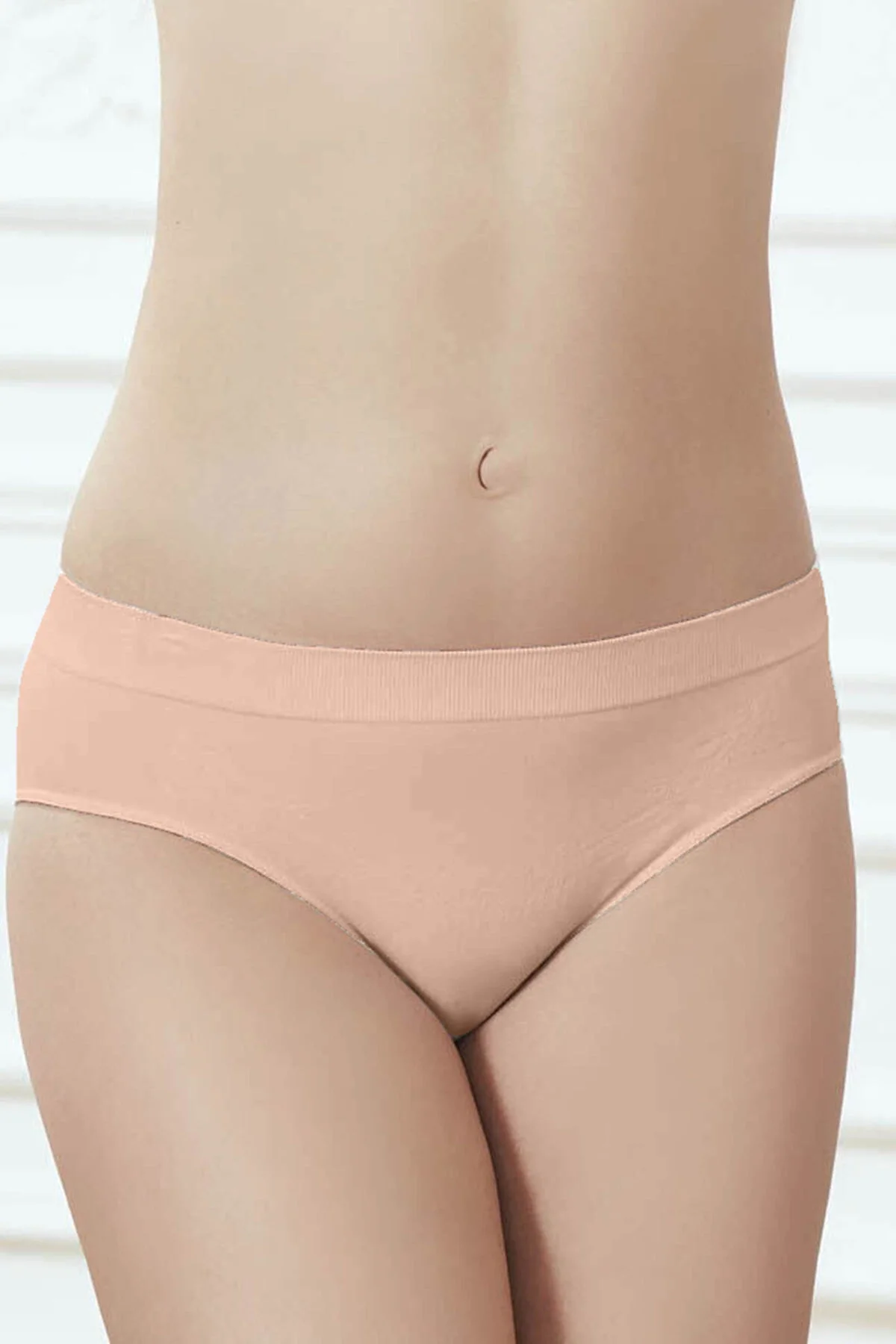 Anıl marka kadın dikişsiz külot, pastel pembe renk, ön görünüm, ergonomik kesim, rahat iç giyim