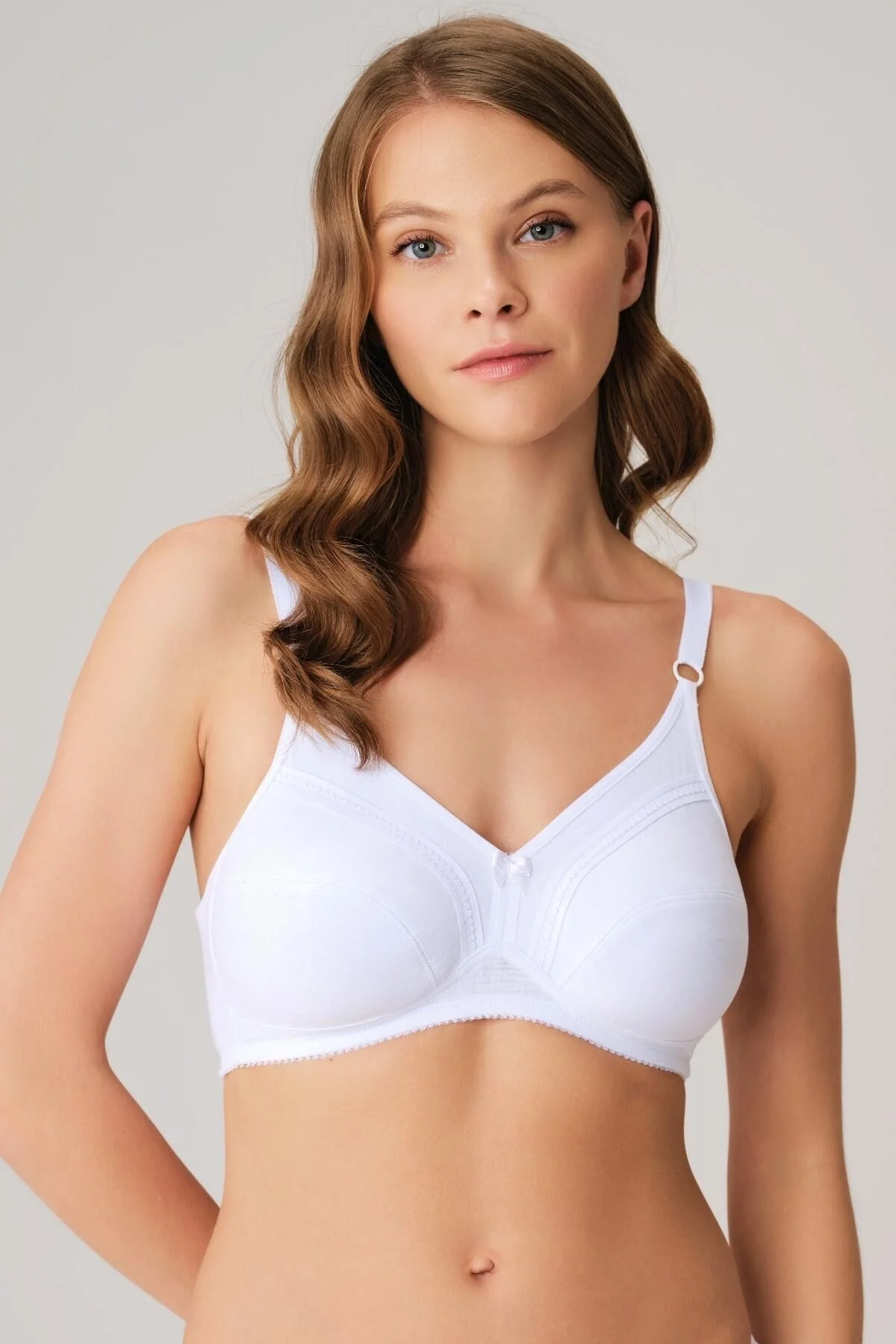 Anıl Kadın Pamuklu Balensiz Desteksiz Dolgusuz Toparlayıcı Küçültücü Sütyen (3714) Günlük Basic Sütyen Toptan