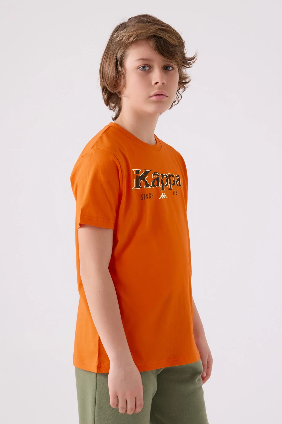 Kappa Erkek Çocuk Turuncu T-Shirt, 1967 marka logosu, çocuk giyim, ön görünüm, beyaz arka plan