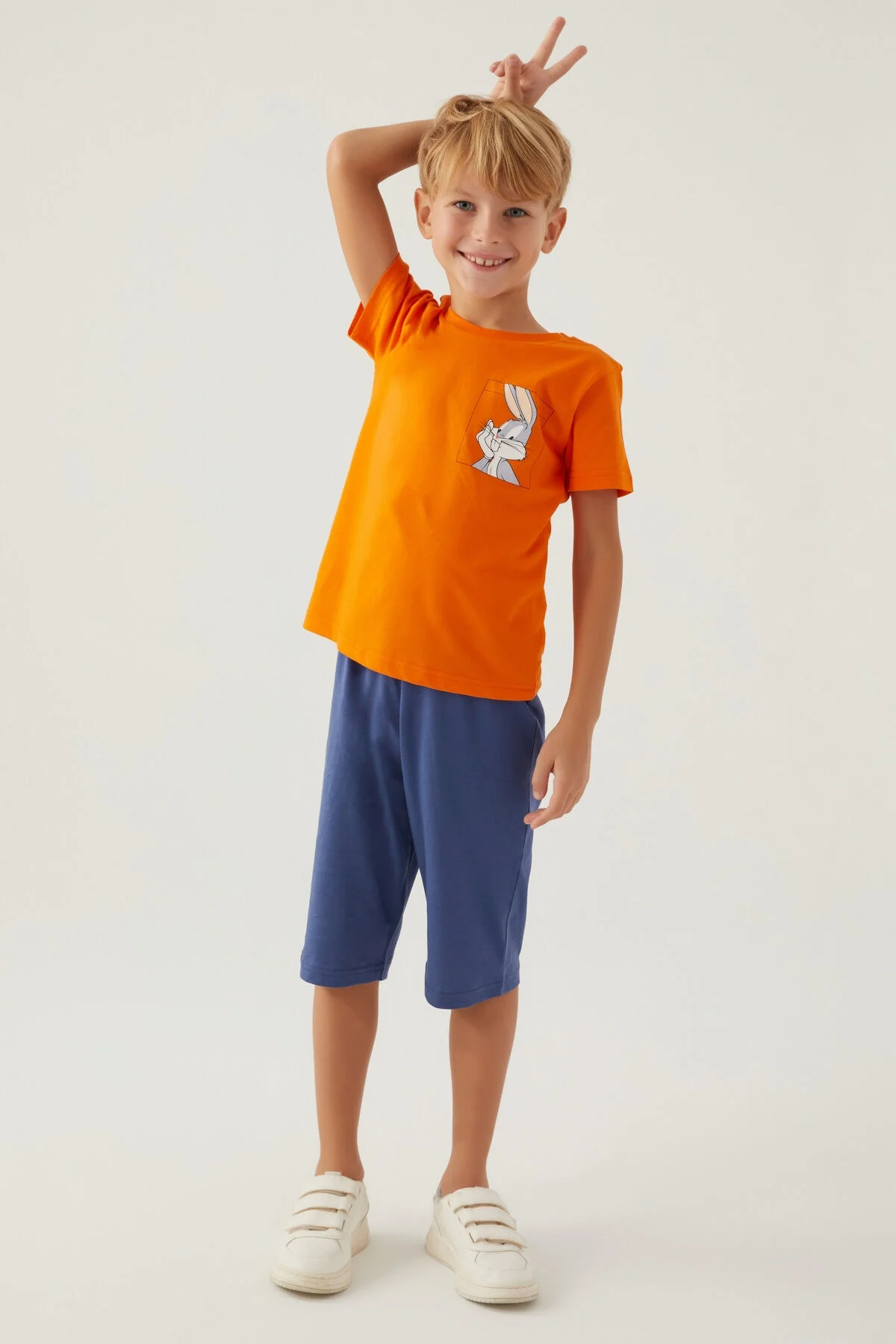 Arnetta Looney Tunes Erkek Çocuk Turuncu Kapri Takım Kapri Takım Toptan