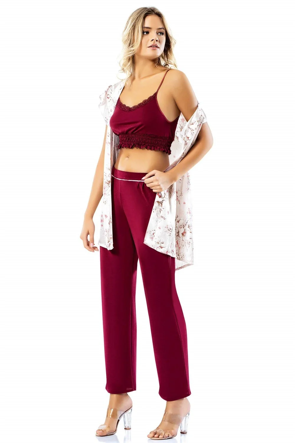 Loriva Büstiyerli Bordo Üçlü Penye Saten Pijama Takımı, Ahu marka kadın pijama seti, saten malzeme, üçlü takımlı, klasik kırmızı ton