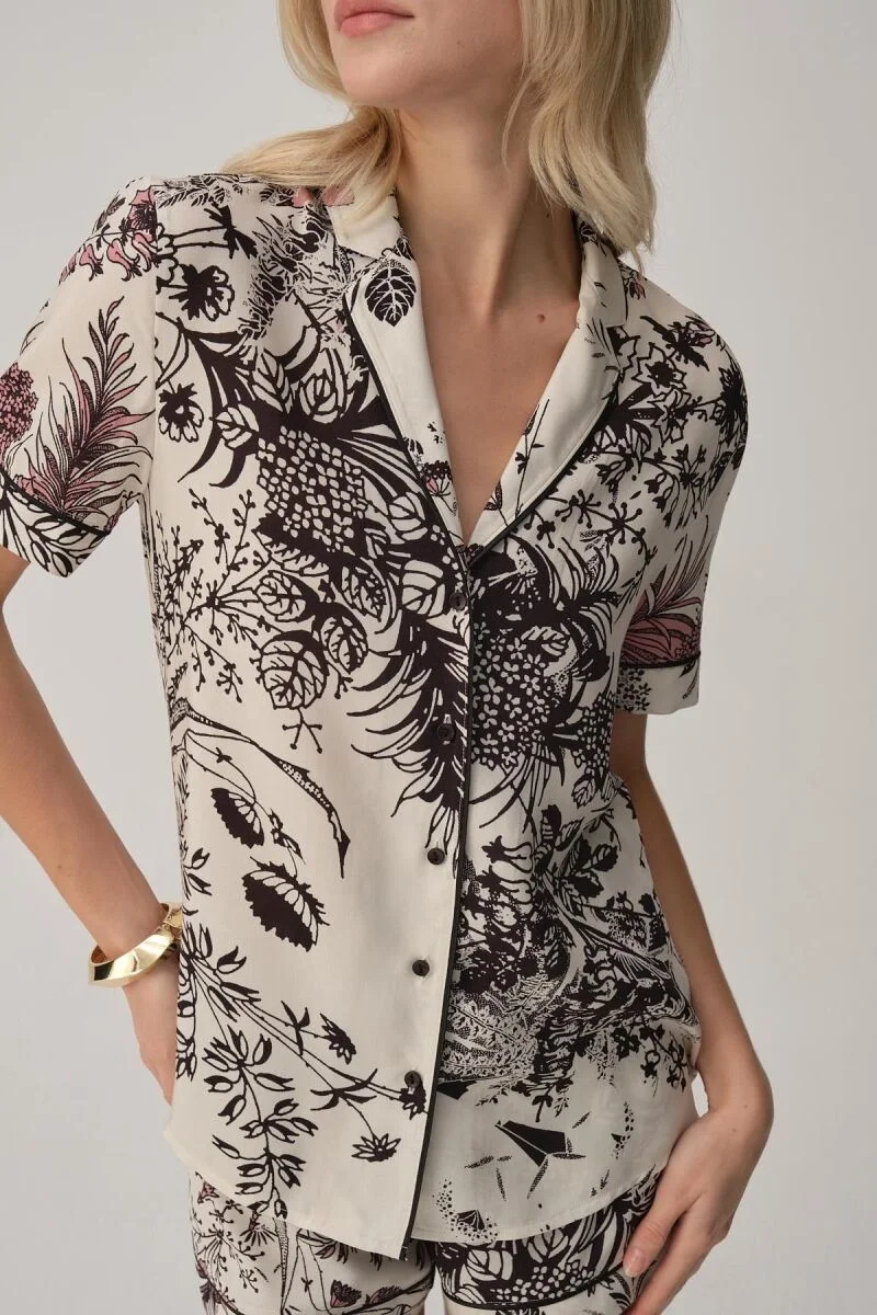 Biyeli çiçek desenli LUNA marka kadın pijama takımı, Pierre Cardin, ivory renk, kısa kollu ceket ve kısa pantolon, model ön görünüm