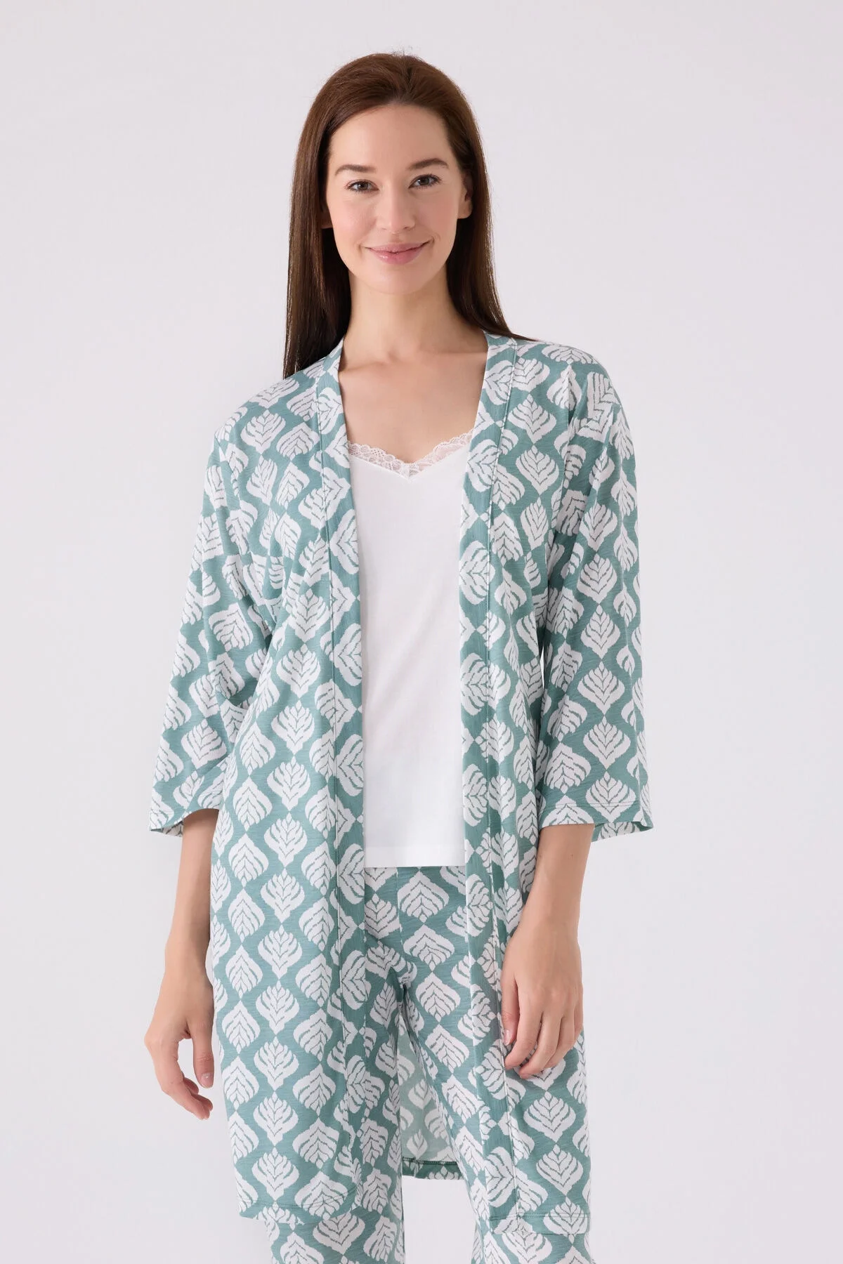 Mavi desenli kadın pijama takımı, uzun kollu ceket ve pantolon, rahat uyku giyimi, Arnetta markası