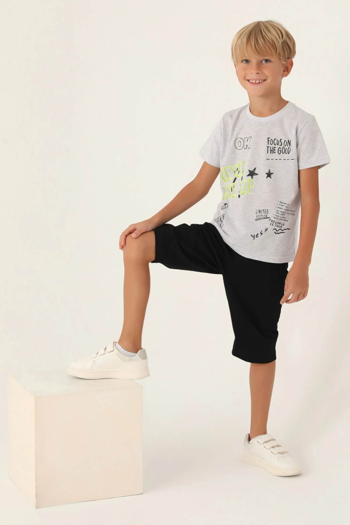 Arnetta Rolypoly Erkek Çocuk Gri Kapri Takım Kapri Takım Toptan