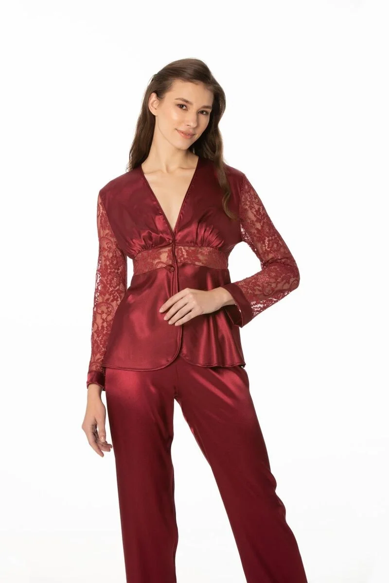 Saten dantelli bordo pijama takım, Pierre Cardin markası, kadın iç giyim, dantel detaylı uzun kollu üst ve pantolon
