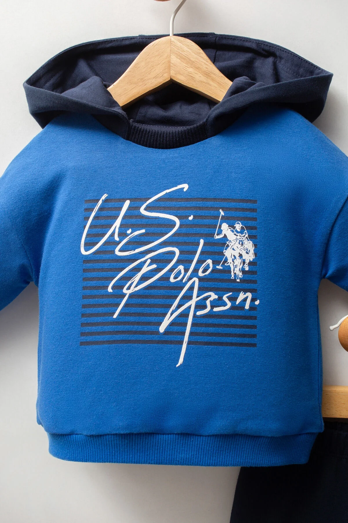 Mavi U.S. Polo Assn bebek takım elbise, kapüşonlu üst ve pantolon, Arnetta markası, bebek giyim seti