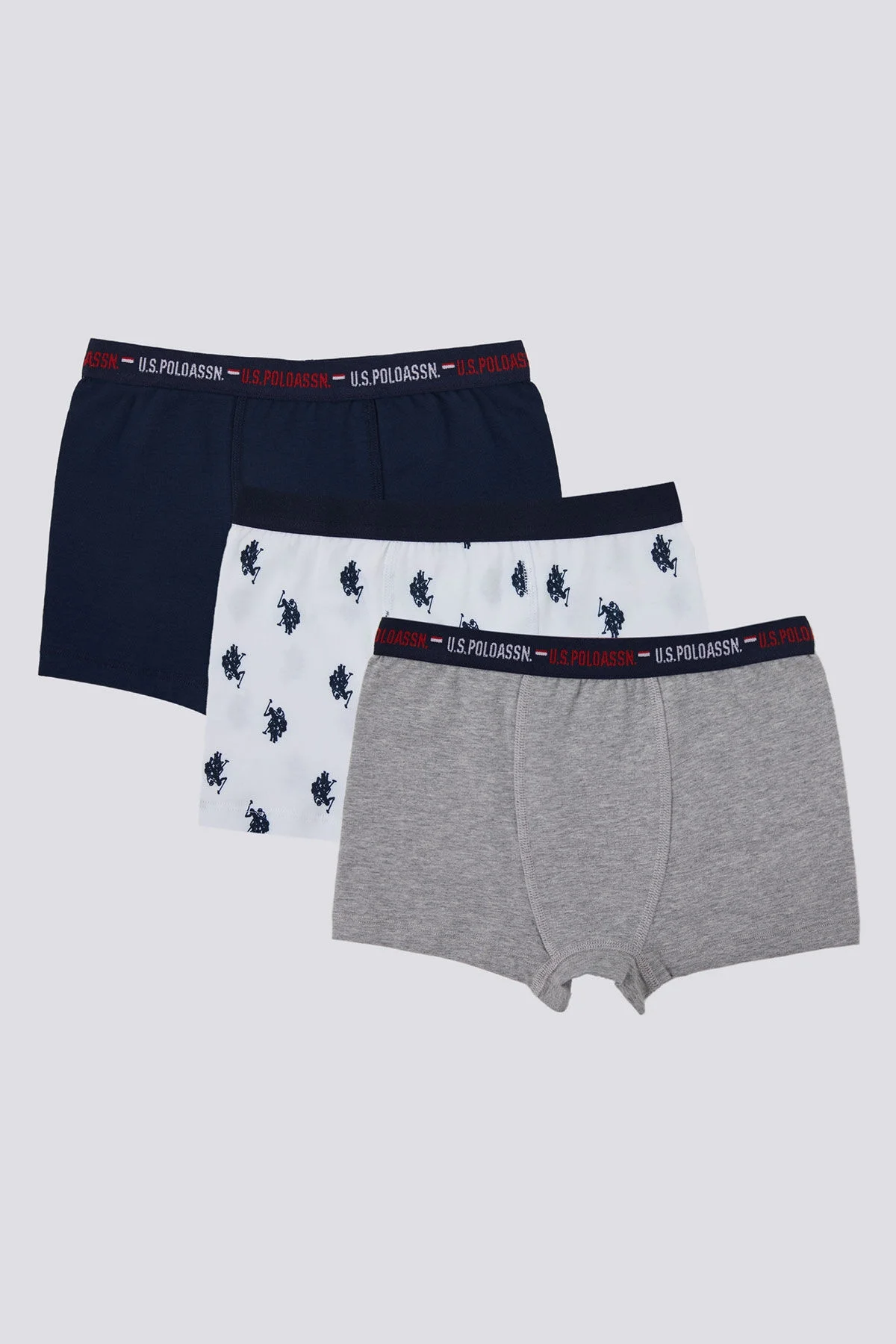 U.S. Polo Assn. Erkek Çocuk Lacivert Boxer 3'lü Set, koyu mavi, beyaz desenli ve gri tonlarında iç çamaşırı, marka etiketli