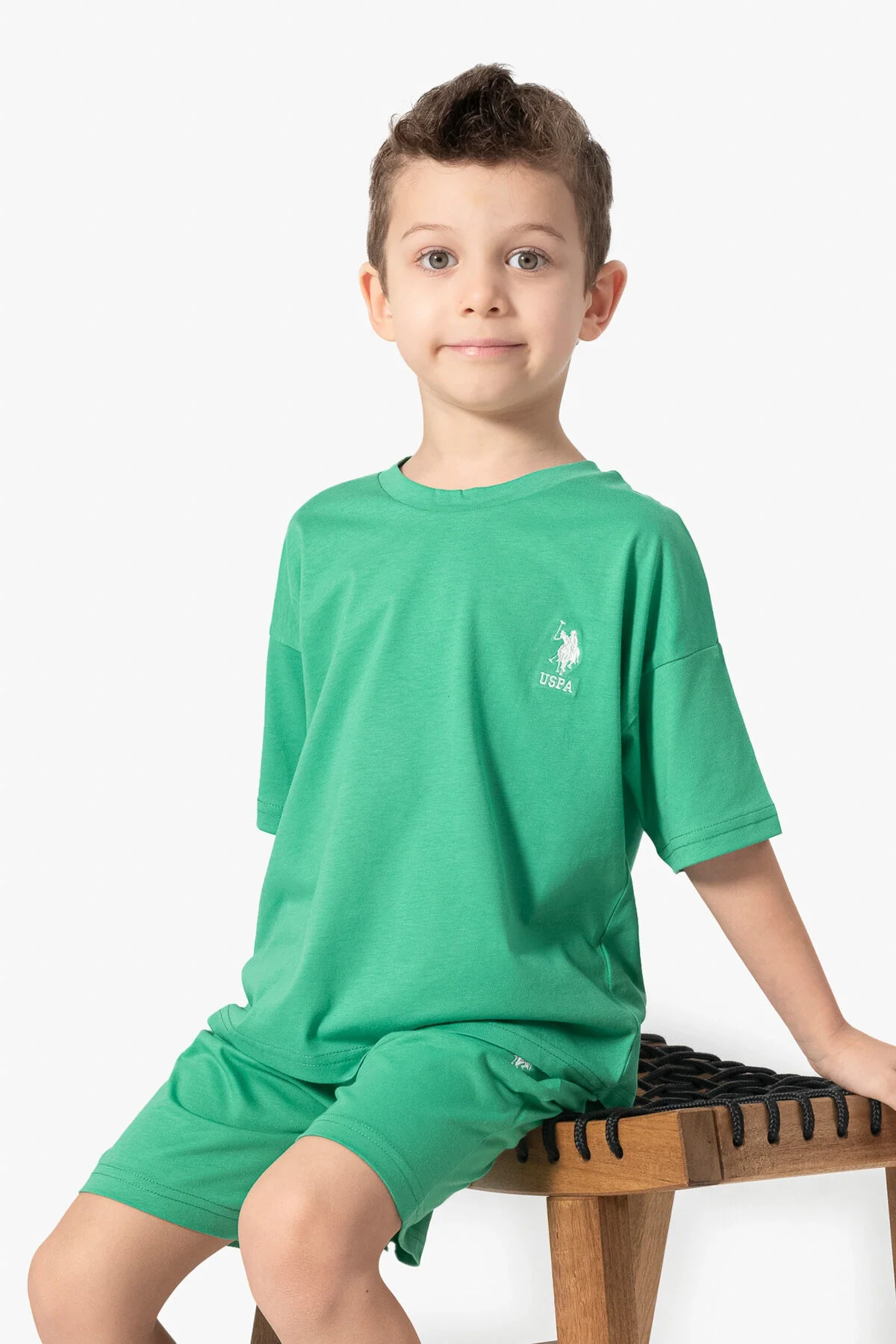 Yeşil U.S. Polo Assn erkek çocuk Bermuda takım elbette, marka logosuyla, çocuk modeli ön görünümü