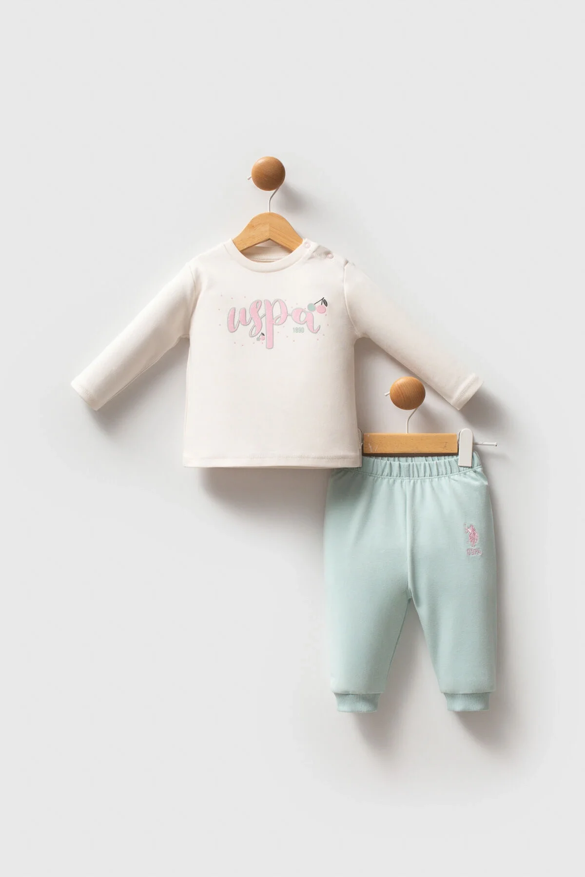 U.S. Polo Assn Kız Bebek Krem Takım, krem kapüşonlu ceket ve açık mavi pantolon, bebek giyim seti
