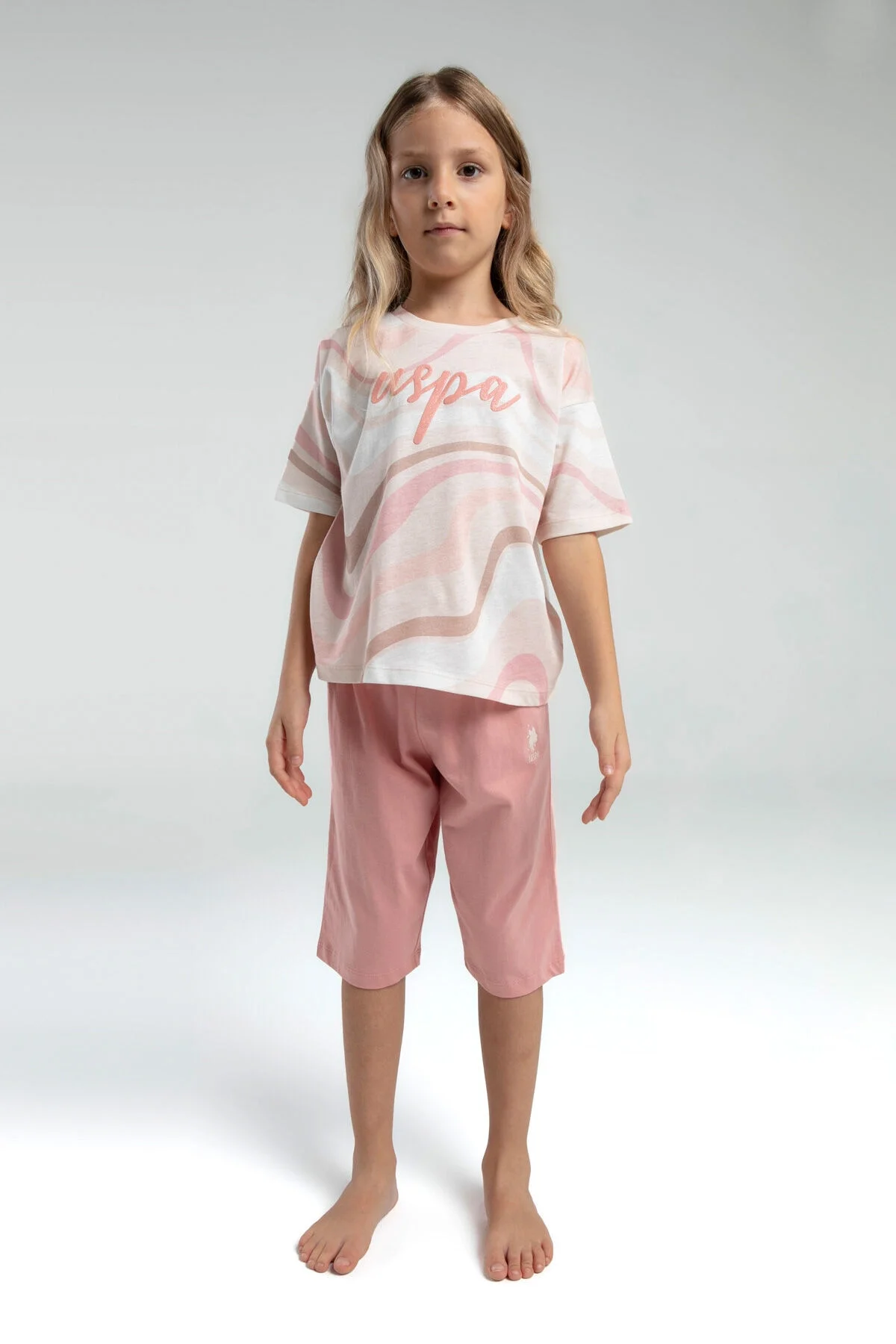 U.S. Polo Assn kız çocuk krem kapri takımı, pastel pembe desenli üst ve pantolon, çocuk iç giyim