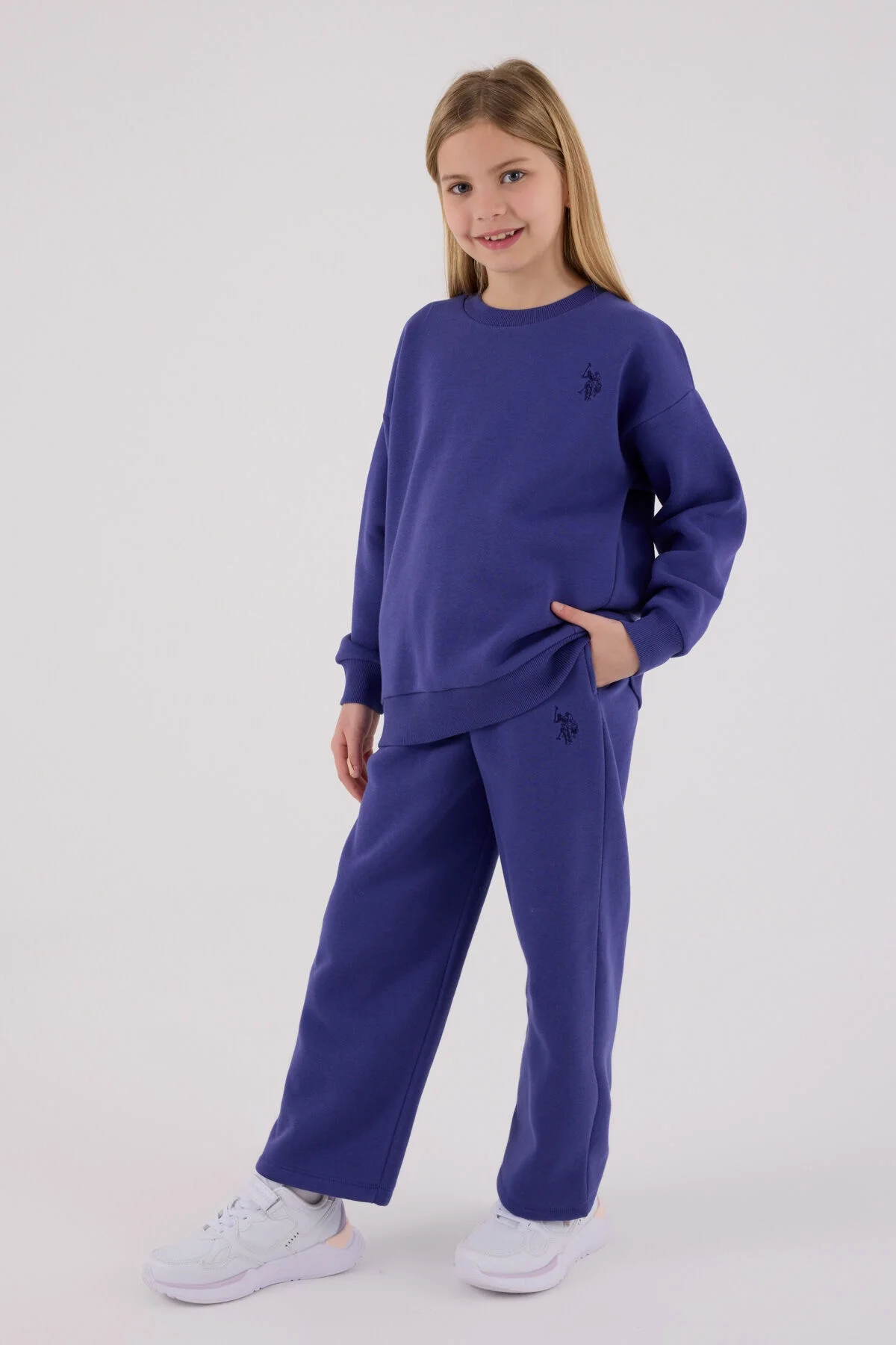 Mavi U.S. Polo Assn kız çocuk eşofman takımı, rahat yaka ve pantolon, marka logosu, çocuk giyim