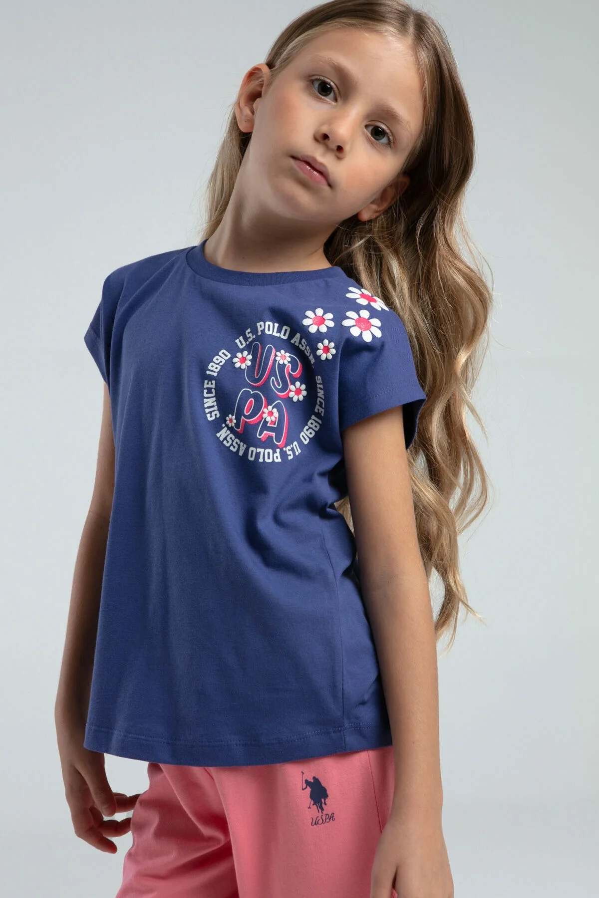 Mavi kapri takımı, kız çocuk giyim, U.S. Polo Assn logosu, pembe pantolon, üstü dantel detaylı, arnetta markası, çocuk giyim seti