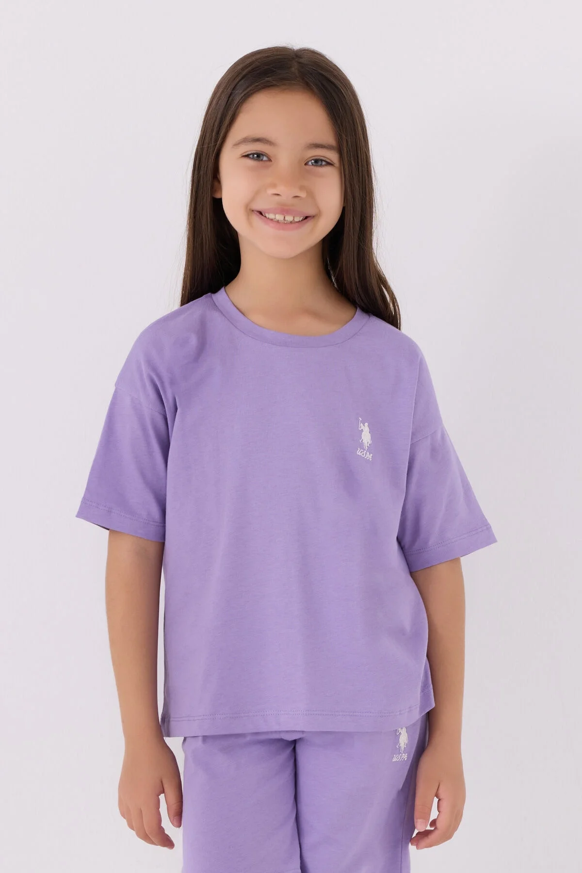 Mor U.S. Polo Assn kız çocuk Bermuda takım elbette, model ön görünüm, yazlık spor giyim