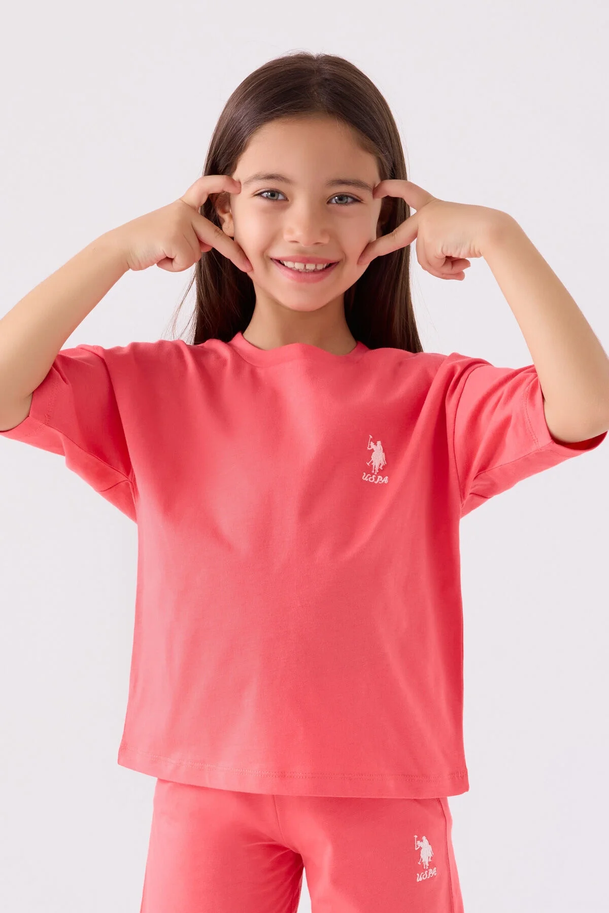 Pembe U.S. Polo Assn kız çocuk Bermuda takım elbette, model ön görünümü, çocuk giyim kıyafetleri