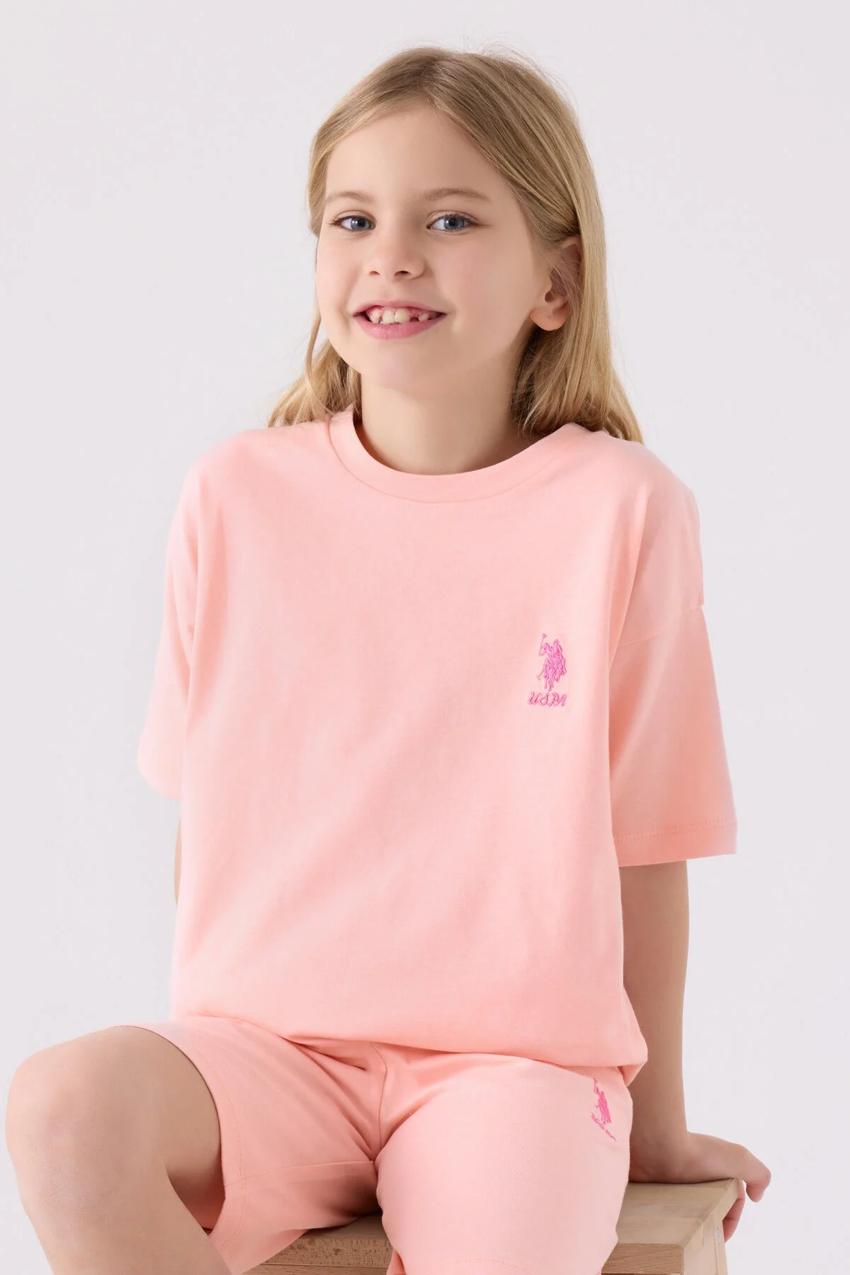 Pembe U.S. Polo Assn kız çocuk Bermuda takım elbette, ön görünüm, marka logosu, spor stil, çocuk giyim